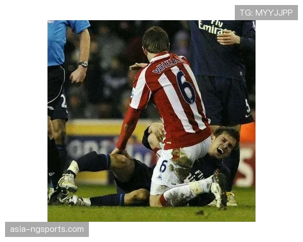 伊萨克脚踝骨折胫骨伤势不断 利物浦亿级标王刚回暖即赛季报销